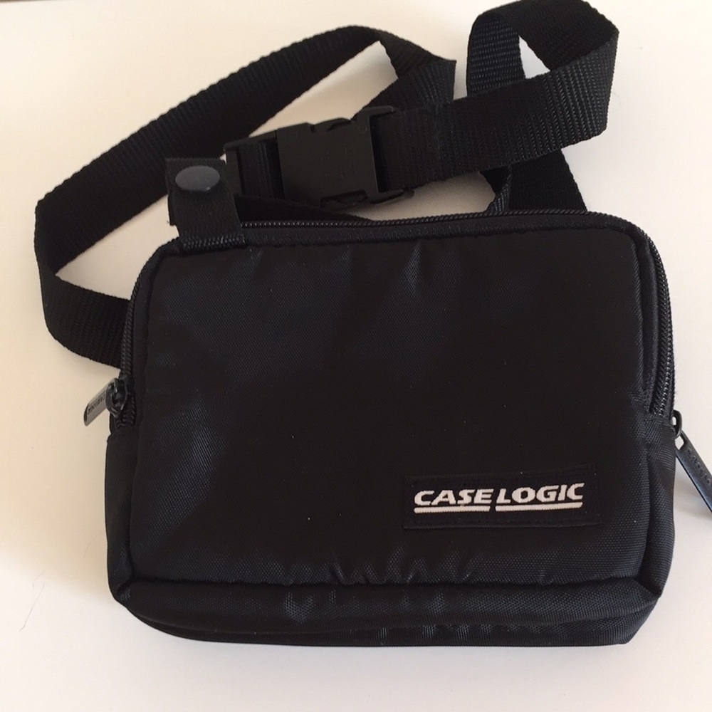 Case Logic Padded Hip Bag